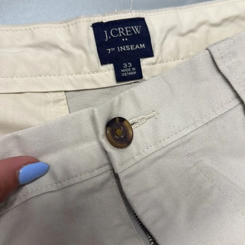 J Crew Light Khaki Shorts - LIKE NEW - Mens Shorts Size 33 - Excellent Condition